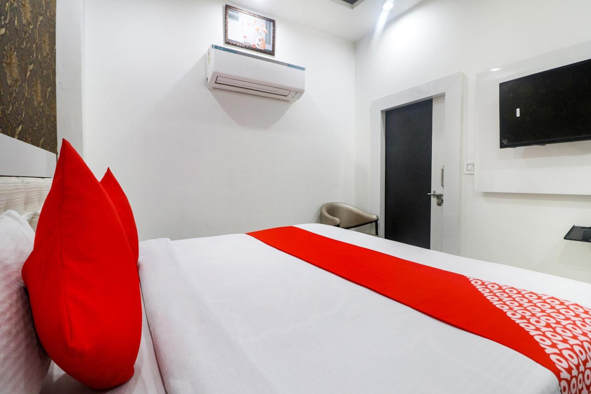 Oyo Flagship Paradise Near Jahangirpuri Metro Station Hotel New Delhi